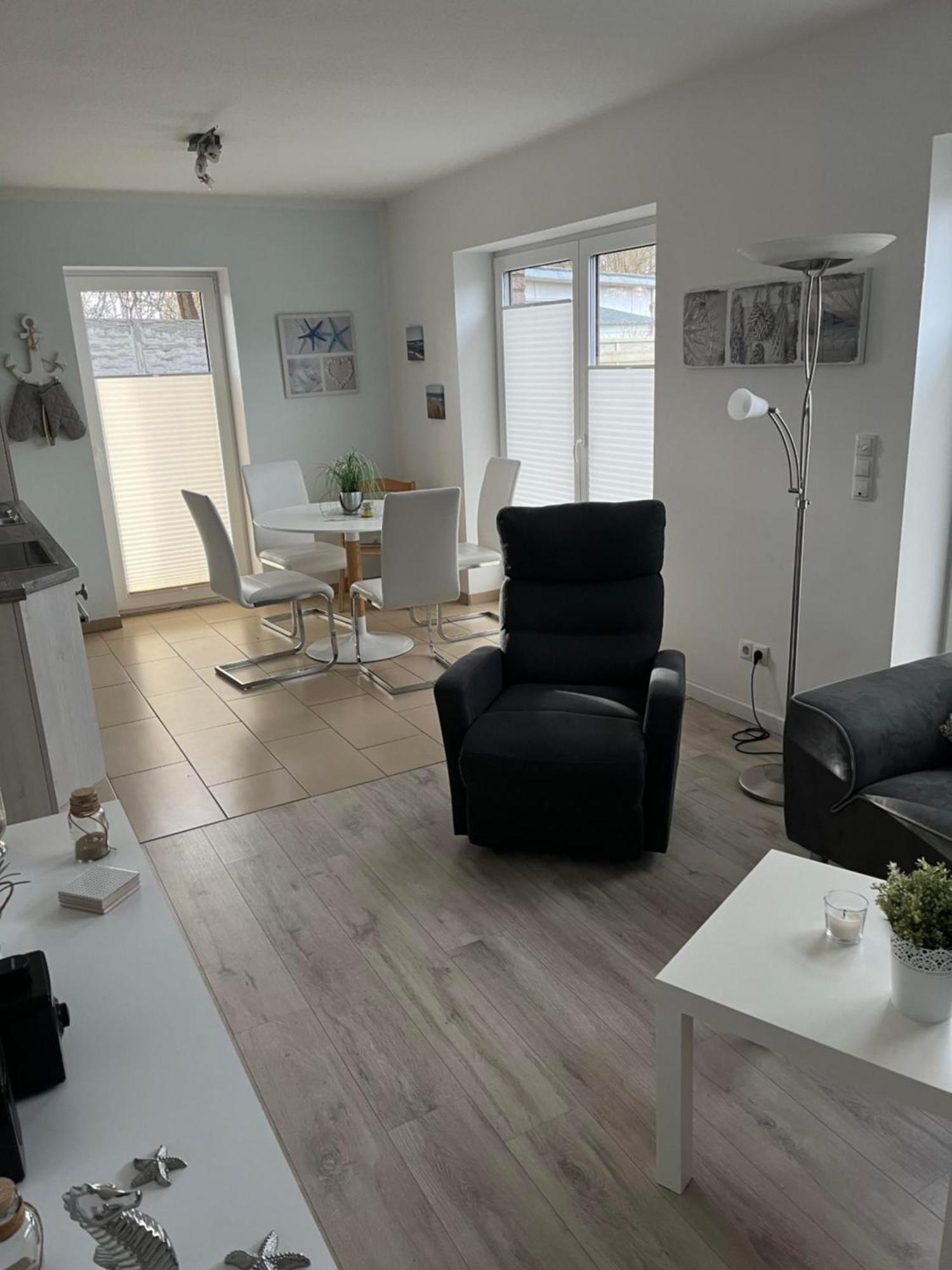 Ferienwohnung Voelker Haven Luaran gambar
